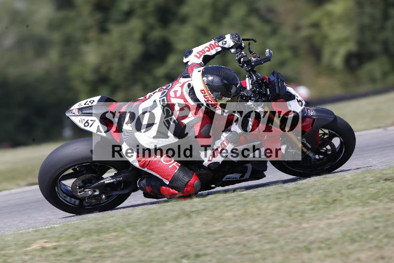 /49 26.08.2025 Cornu Master School ADR/rot-rouge/67